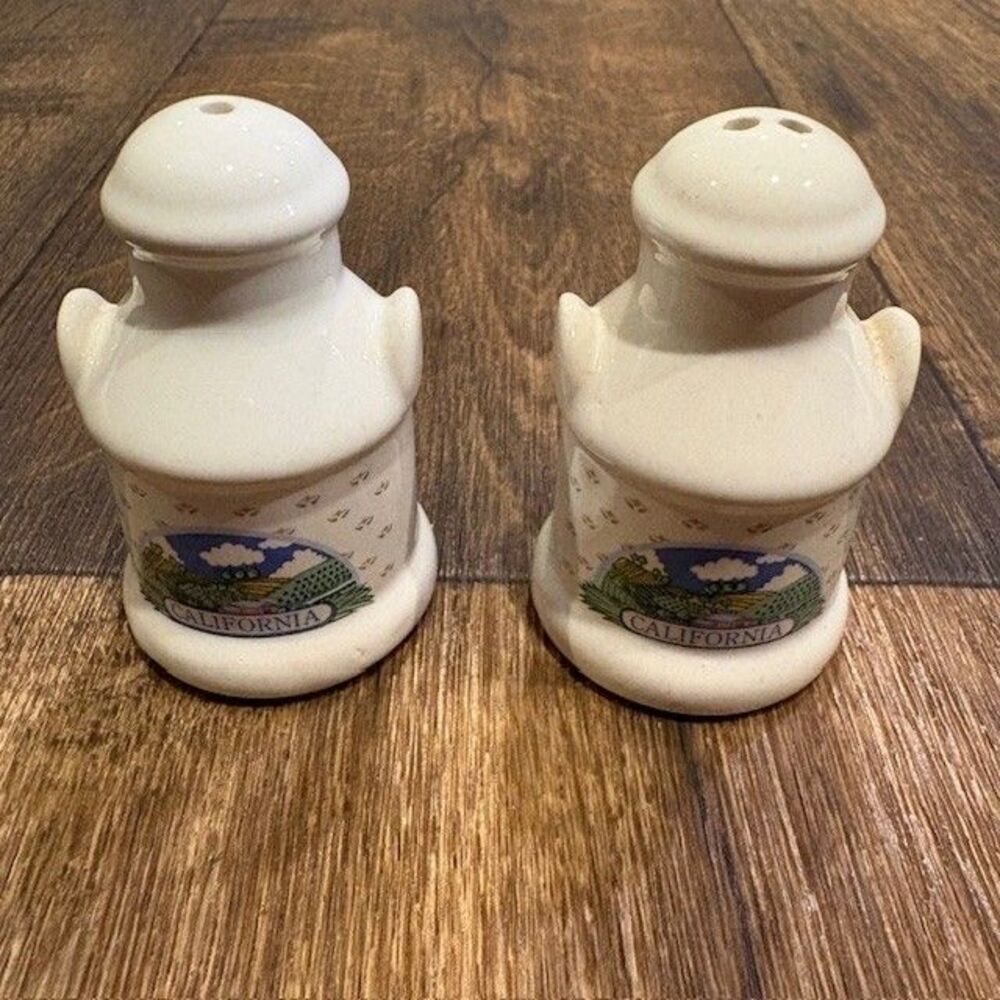 Vintage California Souvenir Salt and Pepper Shakers Milk Can Farm Scene
